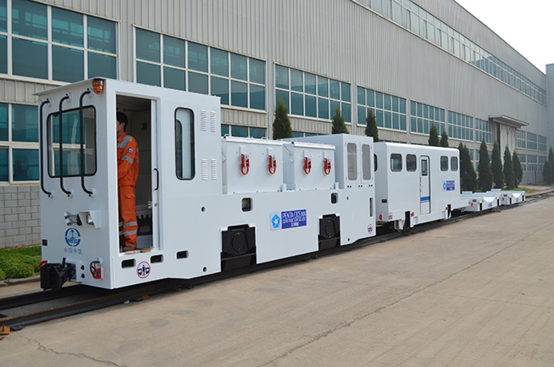 DC-AC Frequency Conversion Locomotive Marshaling